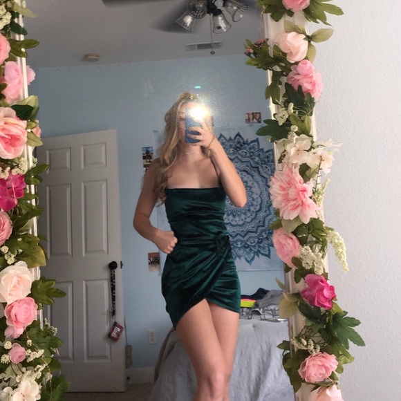 Meet your Posher, Paige - Picture 1 of 1